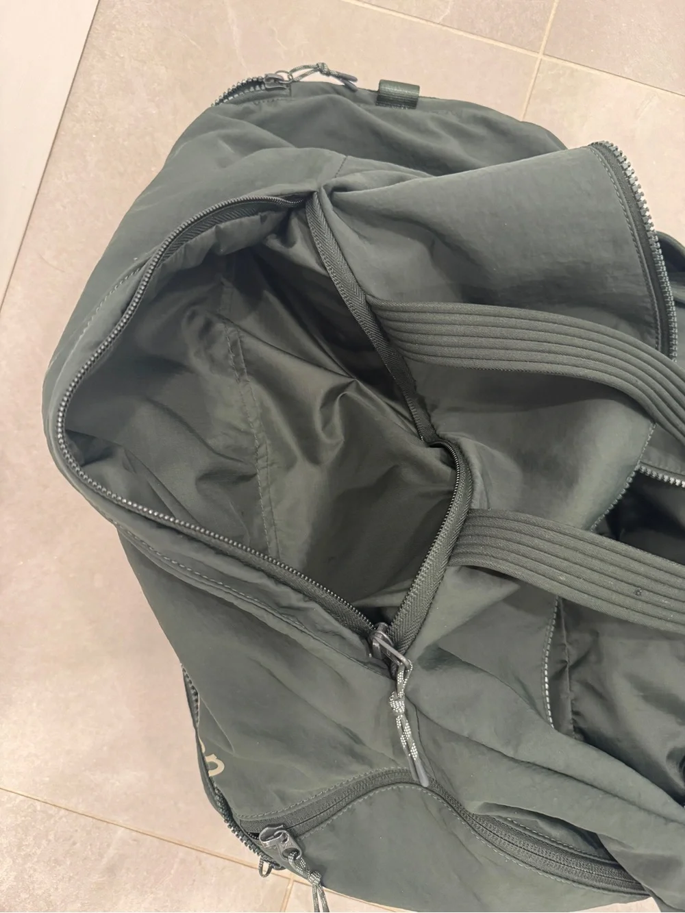 lululemon athletica top handles